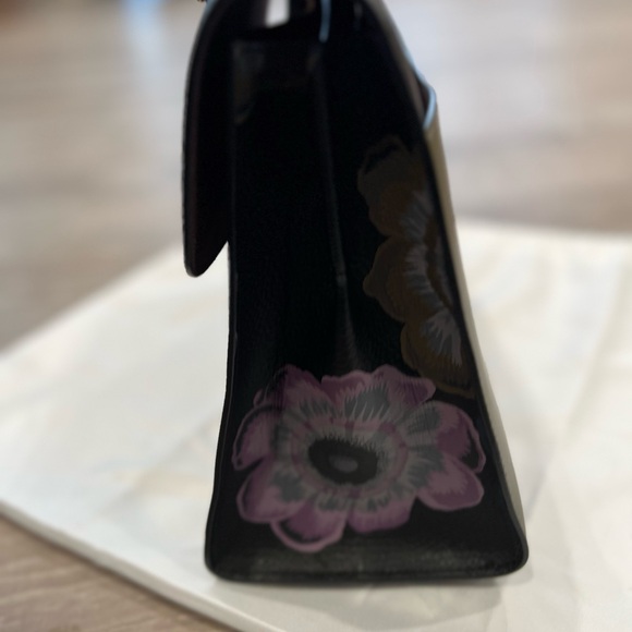 Coach unlimited edition handbag, original price $650.00 plus tax - Picture 8 of 16